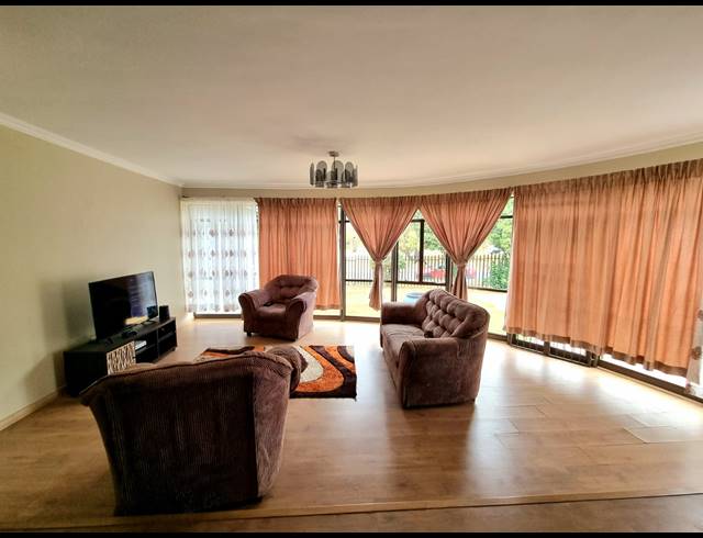 3 BEDROOM HOUSE FOR SALE IN LINMEYER